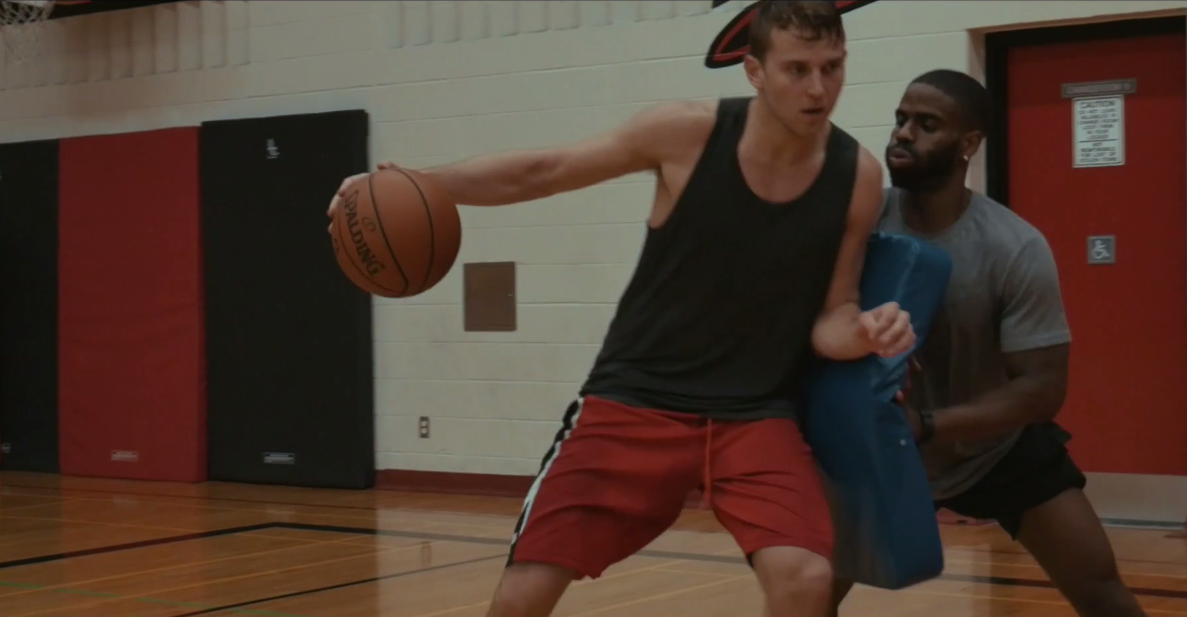 VIDEO: Nik Stauskas on the grind this offseason with David Tyndale - North  Pole Hoops